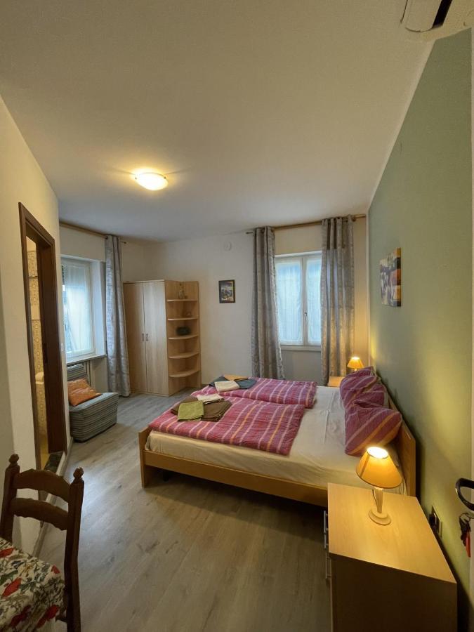 Ferienwohnungen Sponchie Lazise Exteriör bild